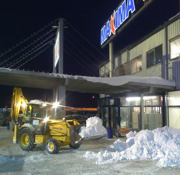 sniego-valymas-ir-druskos-barstymas-galerija-2 pc aiksteliu valymas