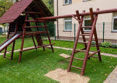 supynės ir laipynės darželyje